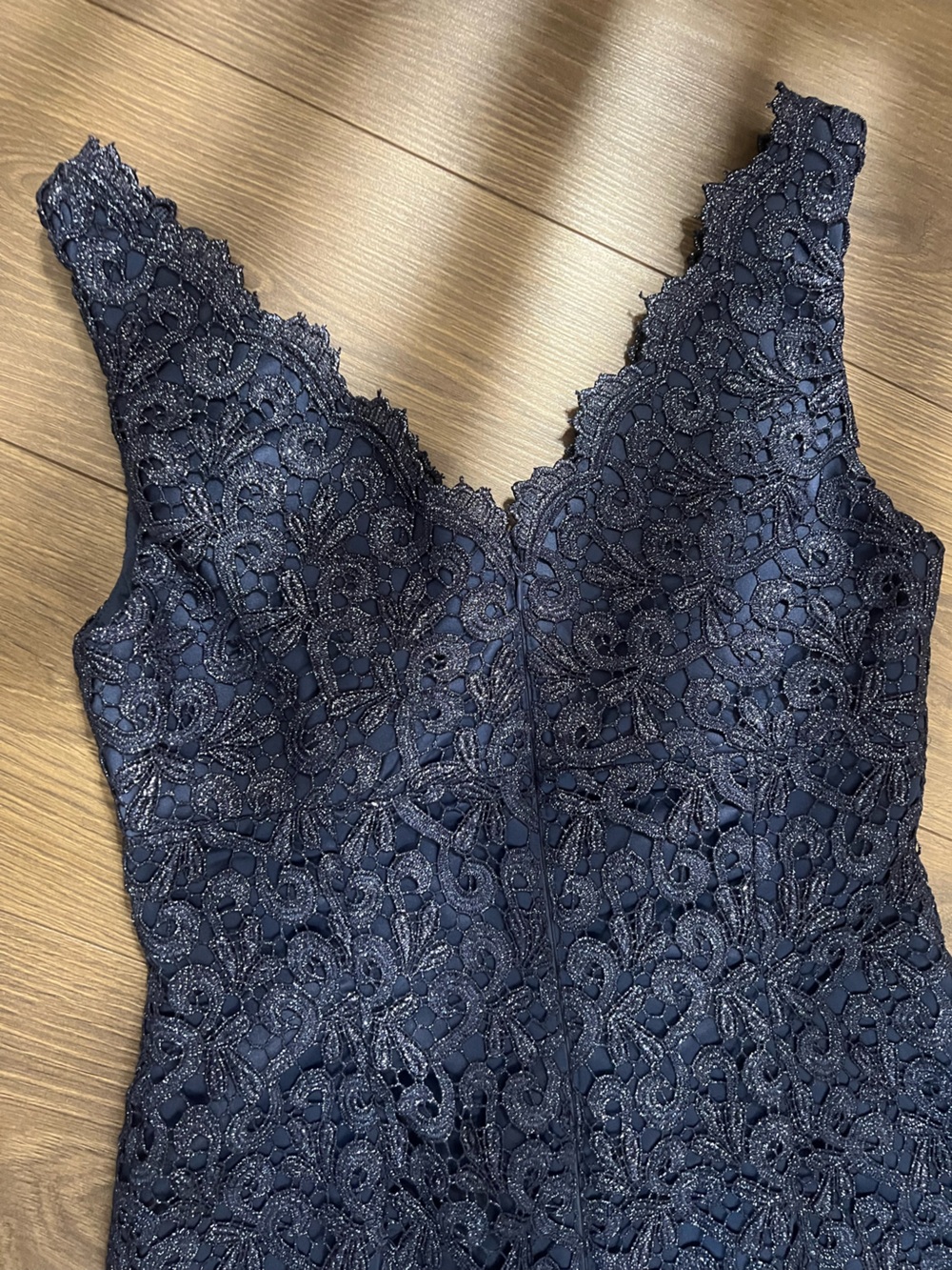 Adrianna Papell Live From The Red Carpet Navy Metallic Lace Dress 6⁠ - Picture 6 of 10